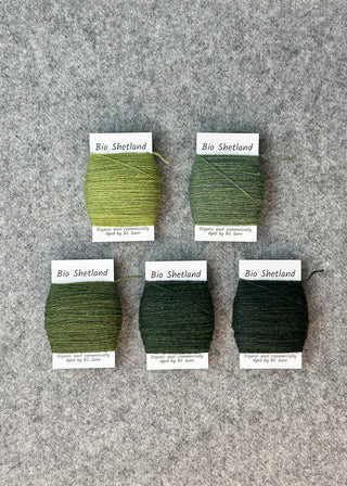 Bio Shetland Yarn Bobbins - Gradient Group of 5 Greens